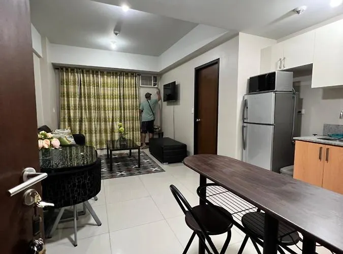 Apartahotel Manhattan Heights Tower B 4*