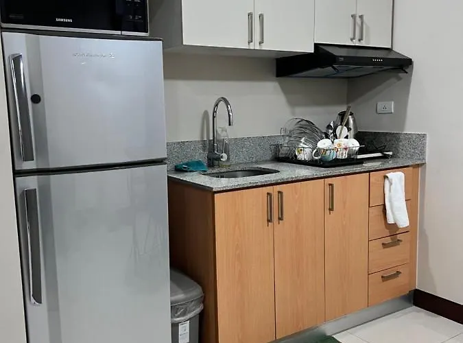 Apartahotel Manhattan Heights Tower B Manila